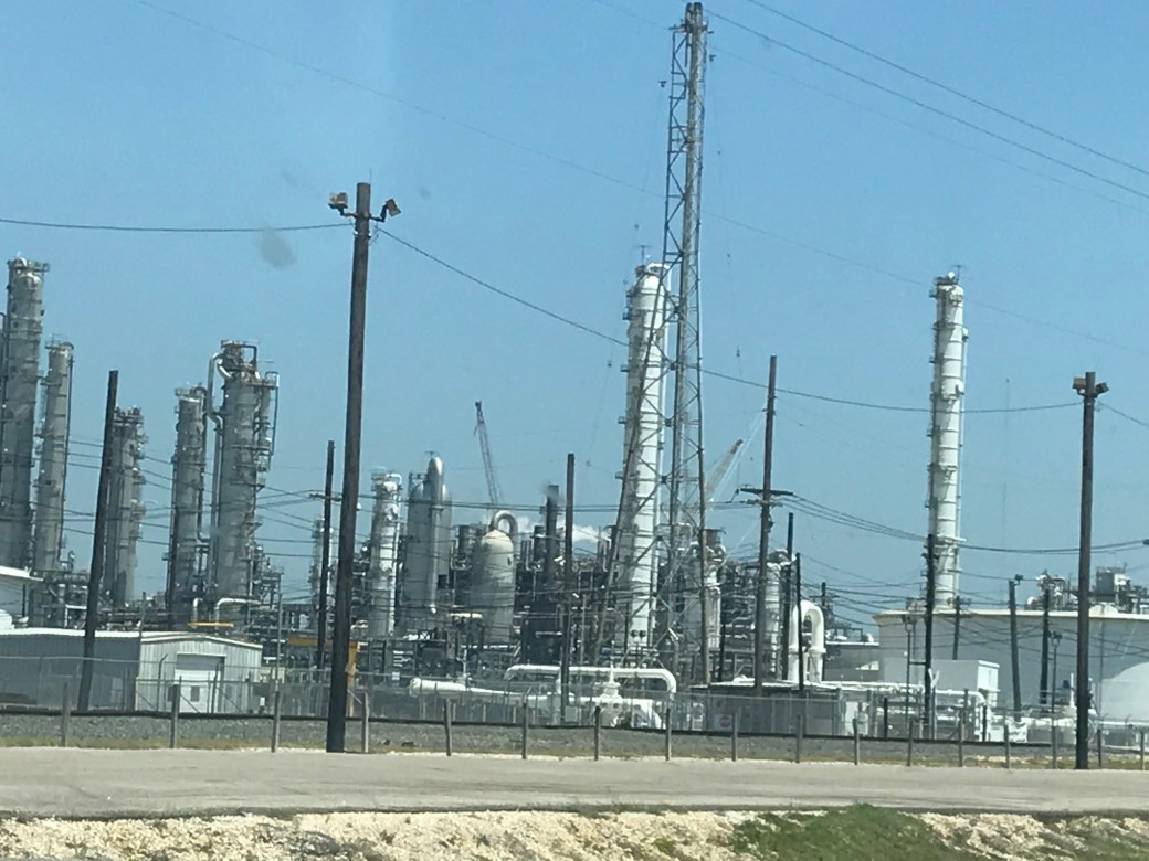 98E224E0-73DA-4195-95AA-55AB9DFC8A48