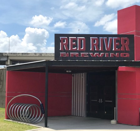 7C73C3F9-F936-46CF-91BC-51C9ECE366FD