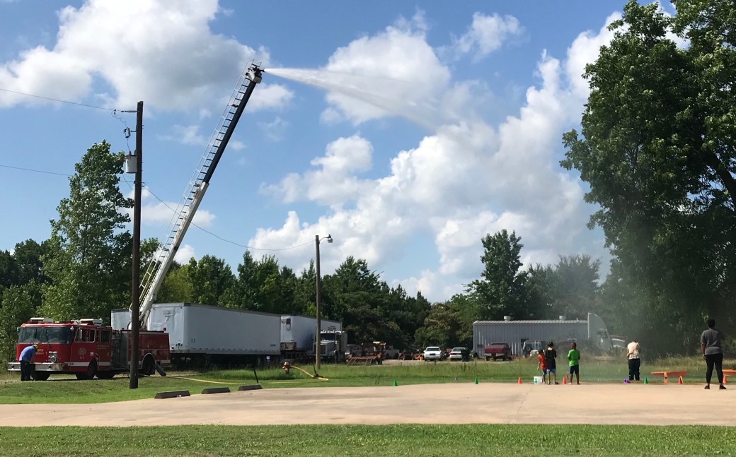 A1C8C381-92C4-4E01-9782-C84FEABCA31A