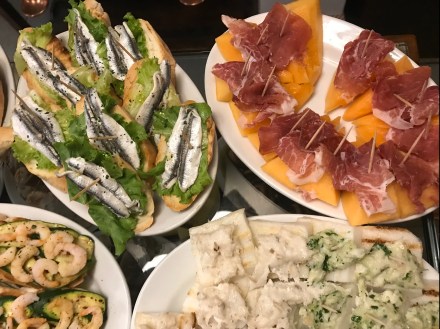 A7B7E4B9-E598-4070-9304-0C7A45AFDF77