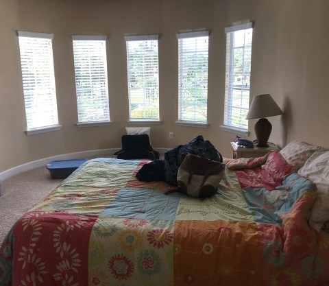 2A512EDE-6687-403B-A9FD-13B5703F0278