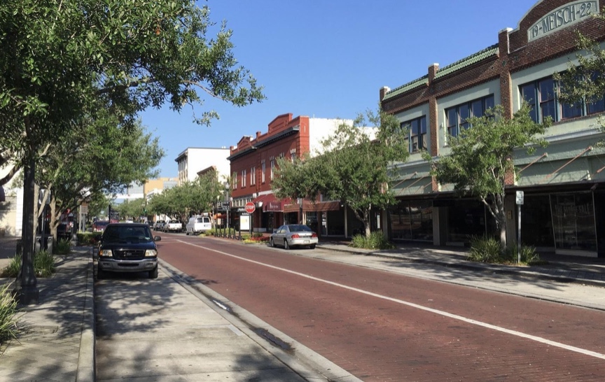 702AFA96-13BB-48FF-A02A-69A5D0EC4E2B