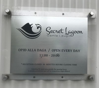 29E83E57-30BC-4A29-BFE6-C93FFEBC8BB7