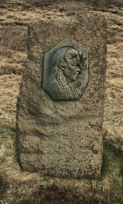 35AC03B6-0863-456B-84CA-28049E00CFF6