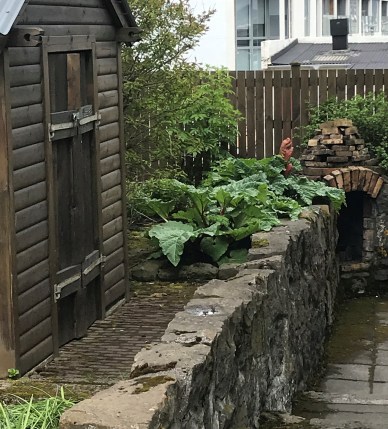 E728F2DB-6969-43B0-91B9-28316FCD0F2A