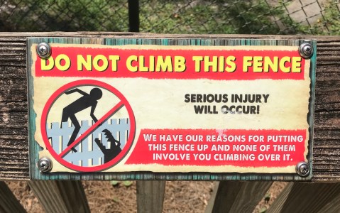 1EA1B412-D566-4384-B345-240474F4E06C