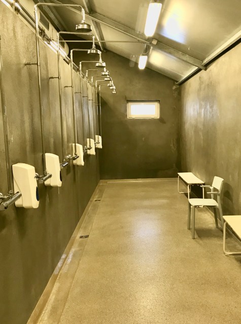 3D673E14-4906-42DE-A195-18D6504C9A92