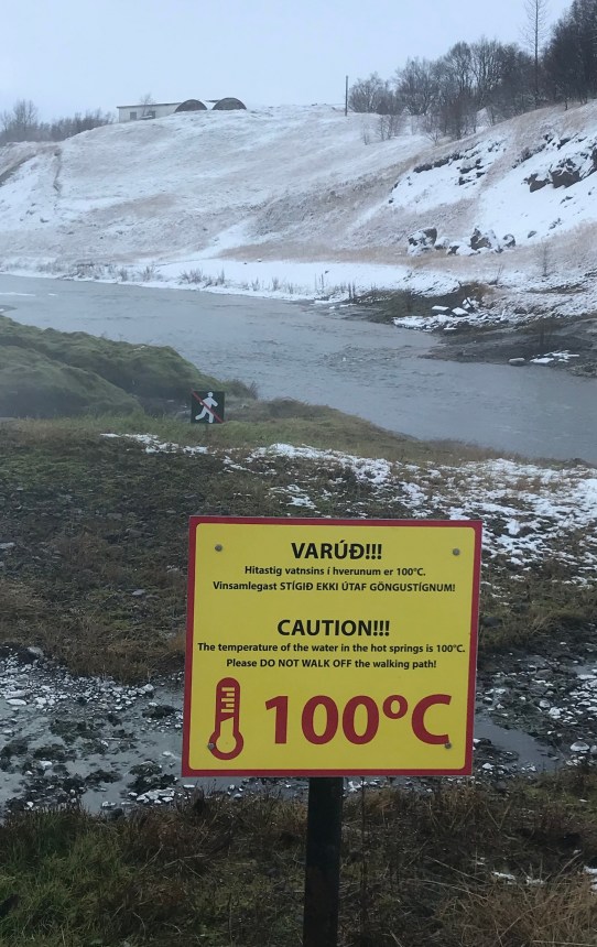 ADCFE94F-DE1B-40A7-9C13-4D4326D5CF1B