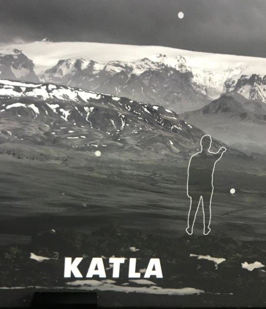 C09AA3E9-654A-4596-B3FA-355E657E2B31