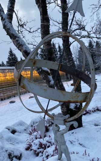 23DC8CF2-B976-49FB-829A-72E443C7C450