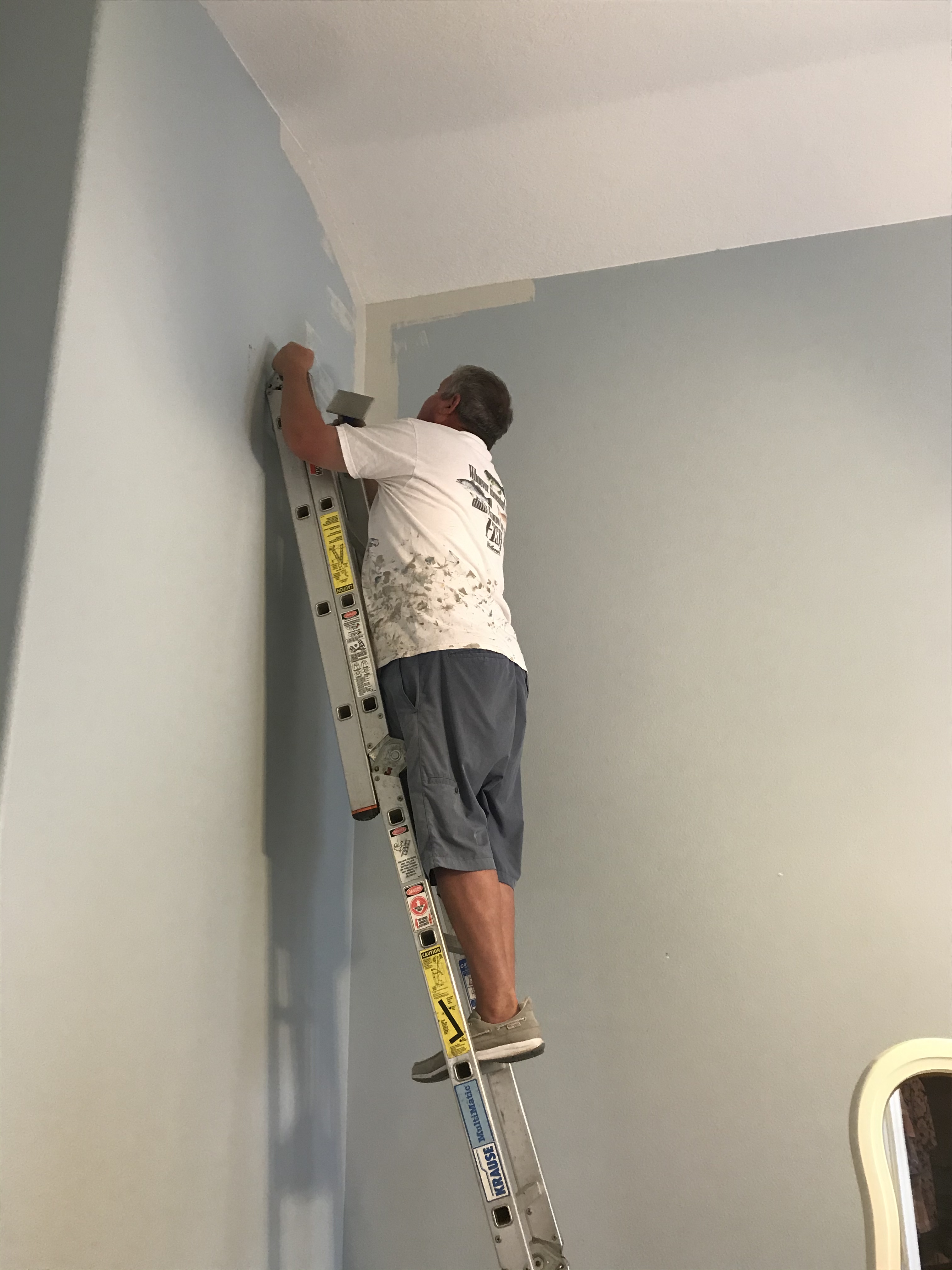 C18FC18F-28F6-414F-9E5A-576AF704E1D3