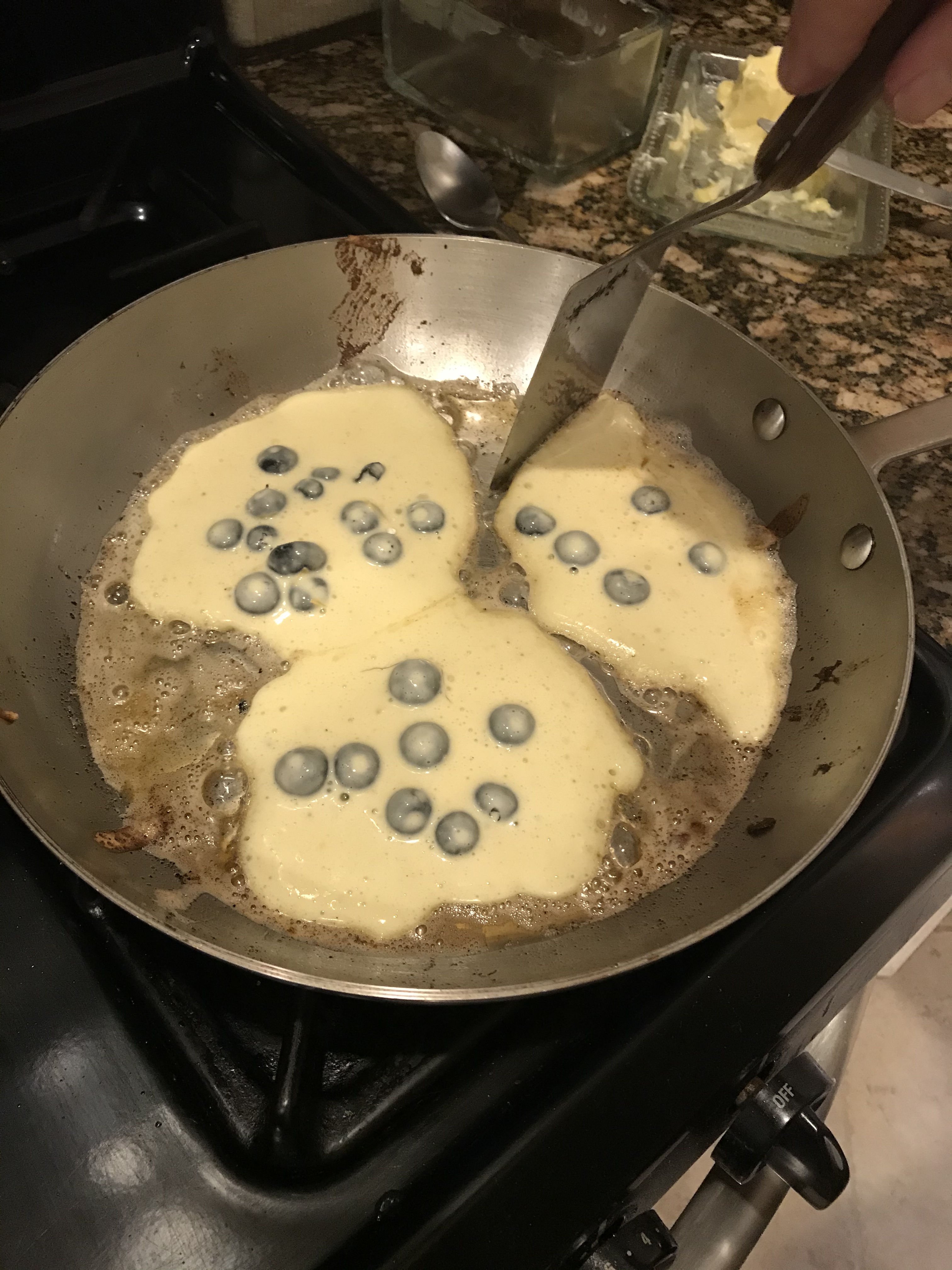 CAB20EA7-6096-43C2-9928-AD5D66F17D86